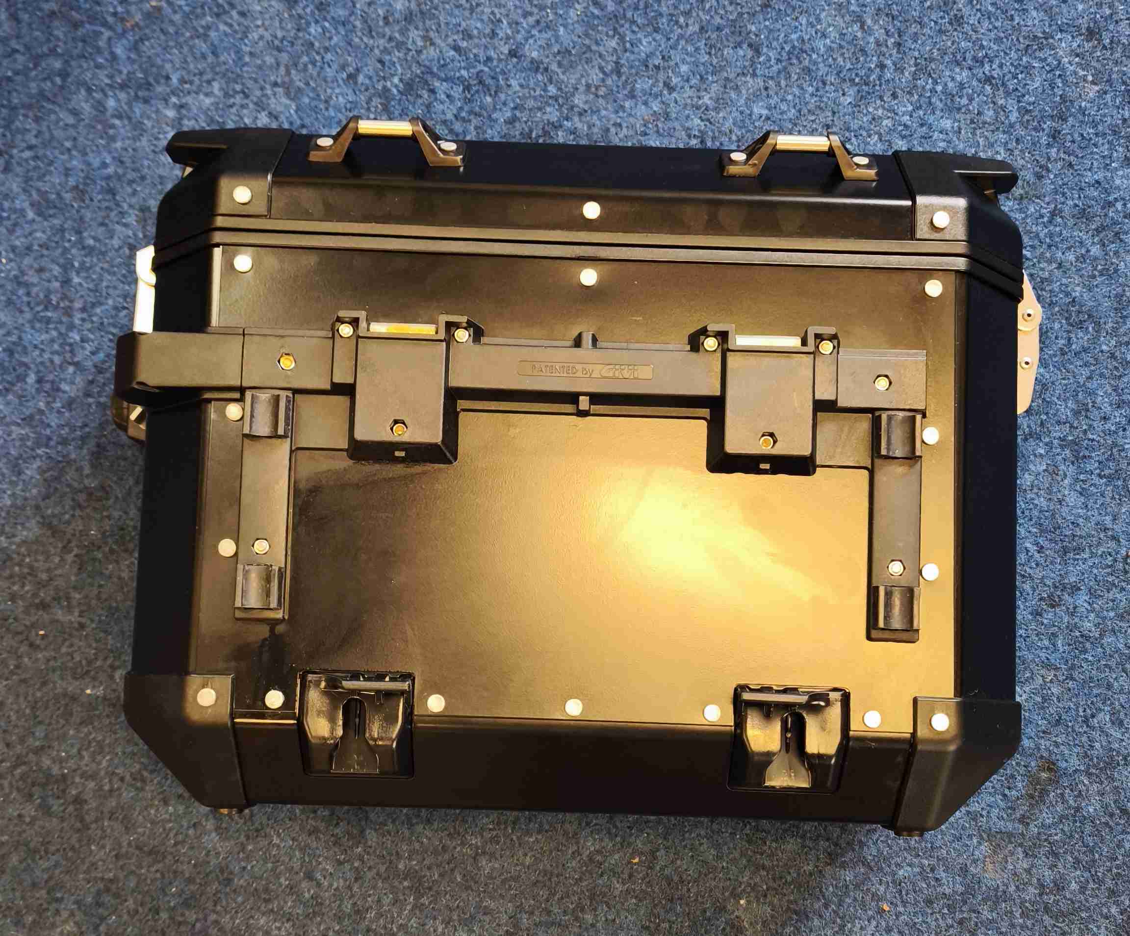 Kufr boční Givi OBKN37BL - Obrázek 3